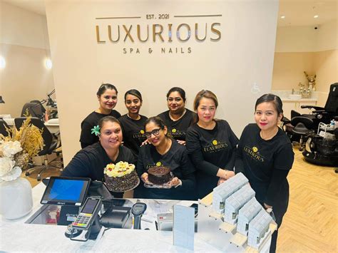 nail salons in dunedin|luxurious spa and nails invercargill.